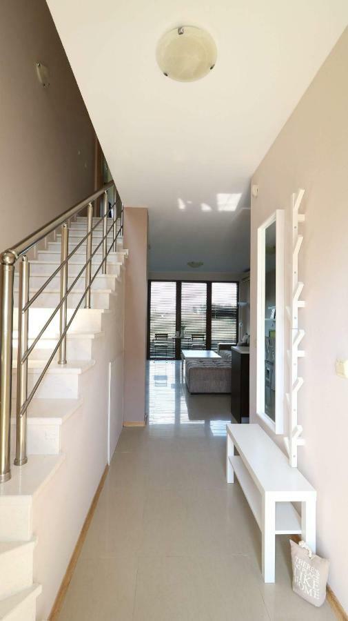 Lighthouse Golf Private Villa Lake View 발치크 외부 사진