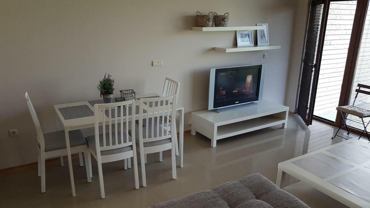 Lighthouse Golf Private Villa Lake View 발치크 외부 사진