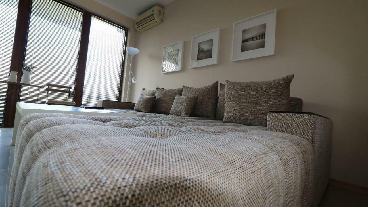 Lighthouse Golf Private Villa Lake View 발치크 외부 사진