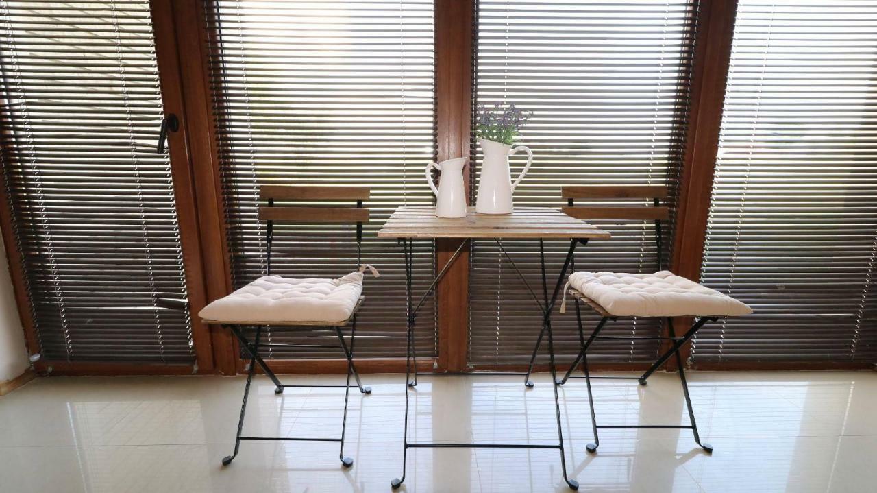 Lighthouse Golf Private Villa Lake View 발치크 외부 사진