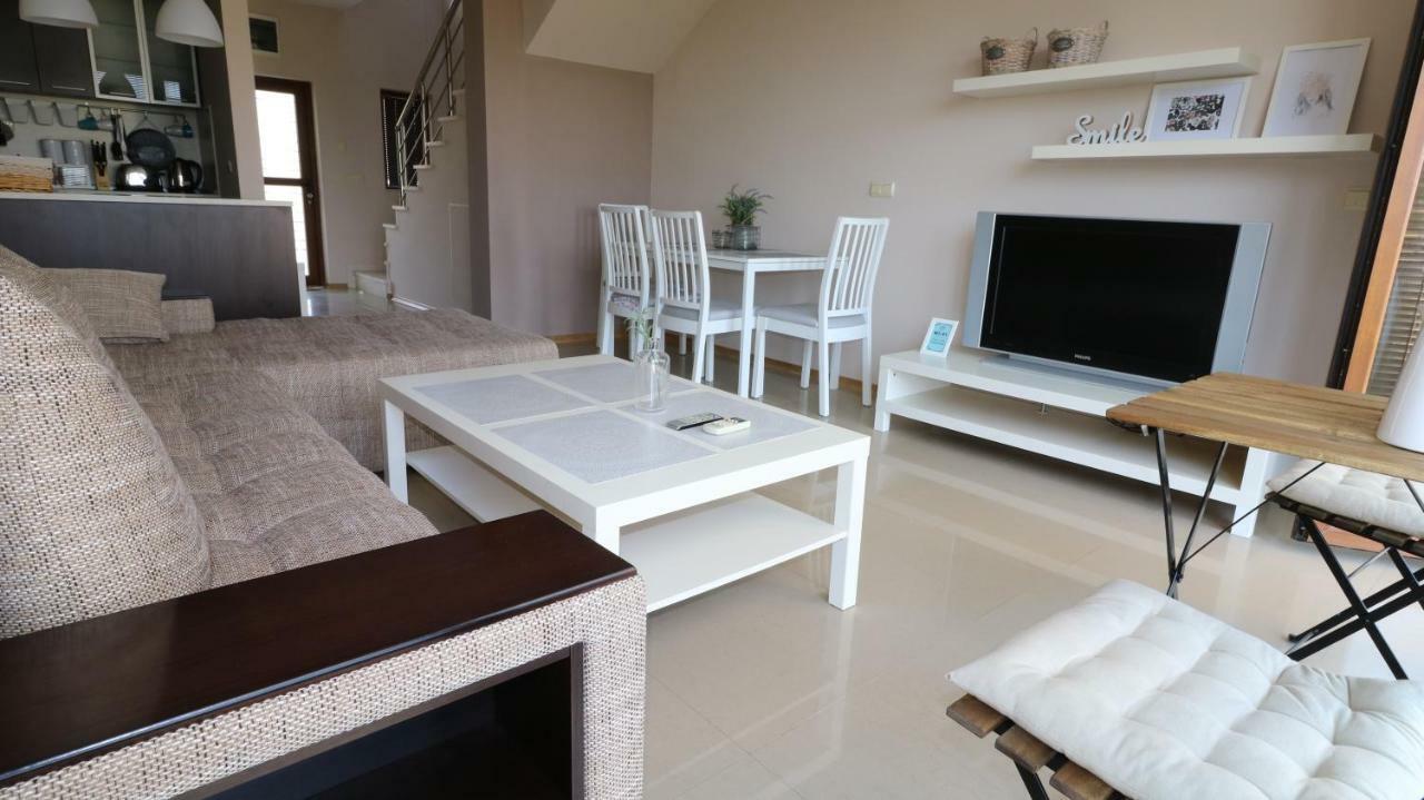 Lighthouse Golf Private Villa Lake View 발치크 외부 사진